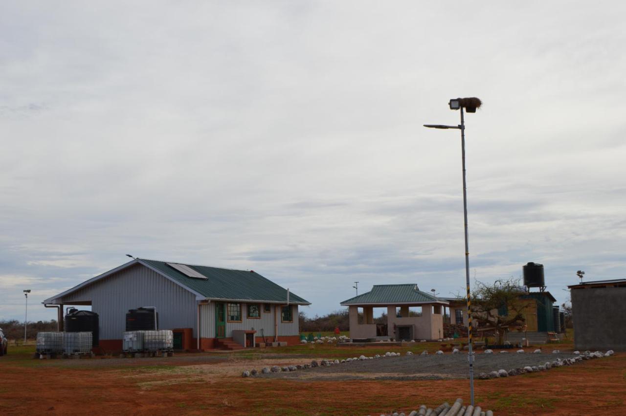 Wild Amboseli Ndovu Cottage. Exterior photo