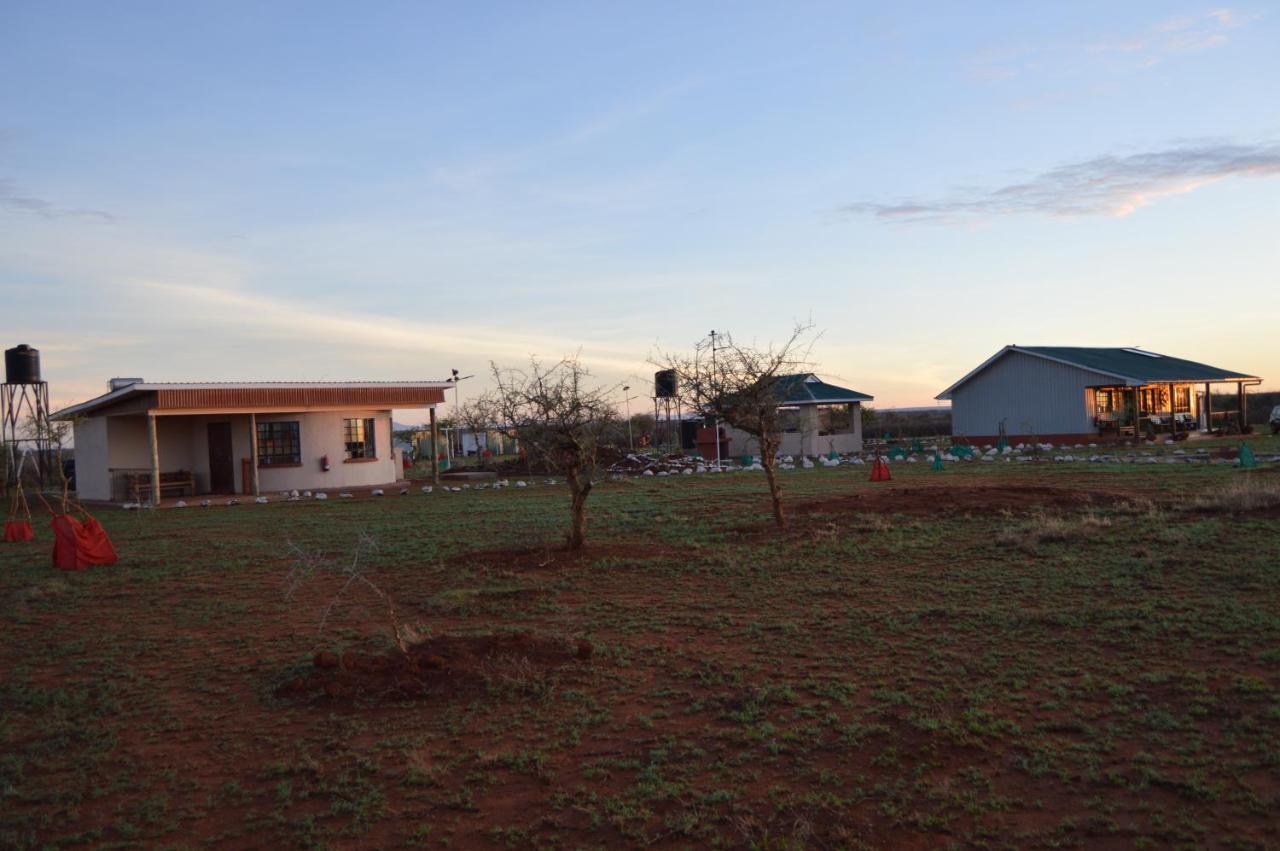 Wild Amboseli Ndovu Cottage. Exterior photo